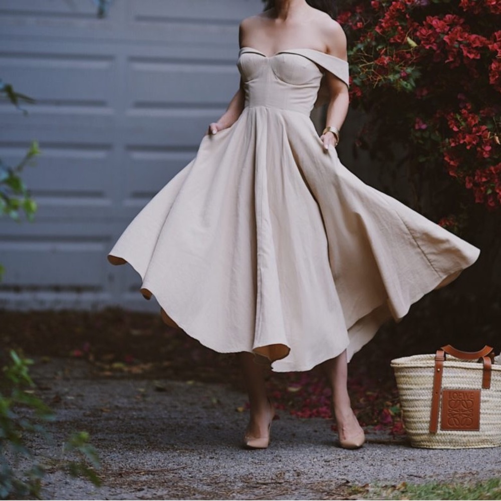 CO Spring/Summer 2018 Midi corseted Elegant Cream Strapless Dress Large